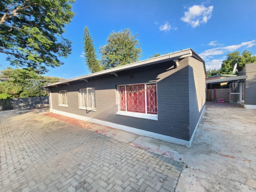 3 Bedroom Property for Sale in Oos Einde North West